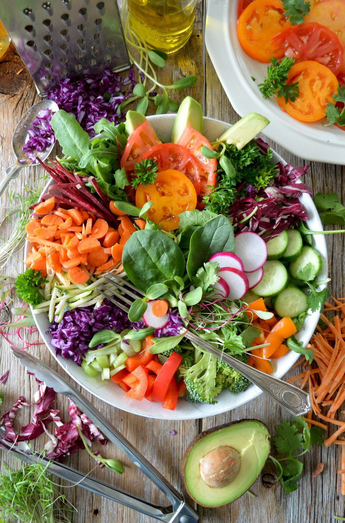 Vibrant Salad Bowl with Chickpeas, Berries and Greens