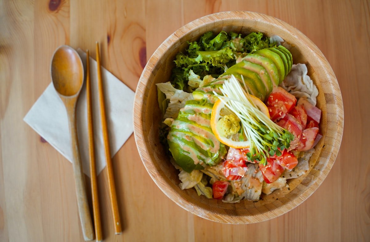 Seared tofu steak with steamed broccoli